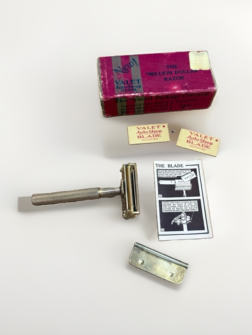 Vintage Collectible Valet Auto Strop Safety Razor Gold Tone 1930s